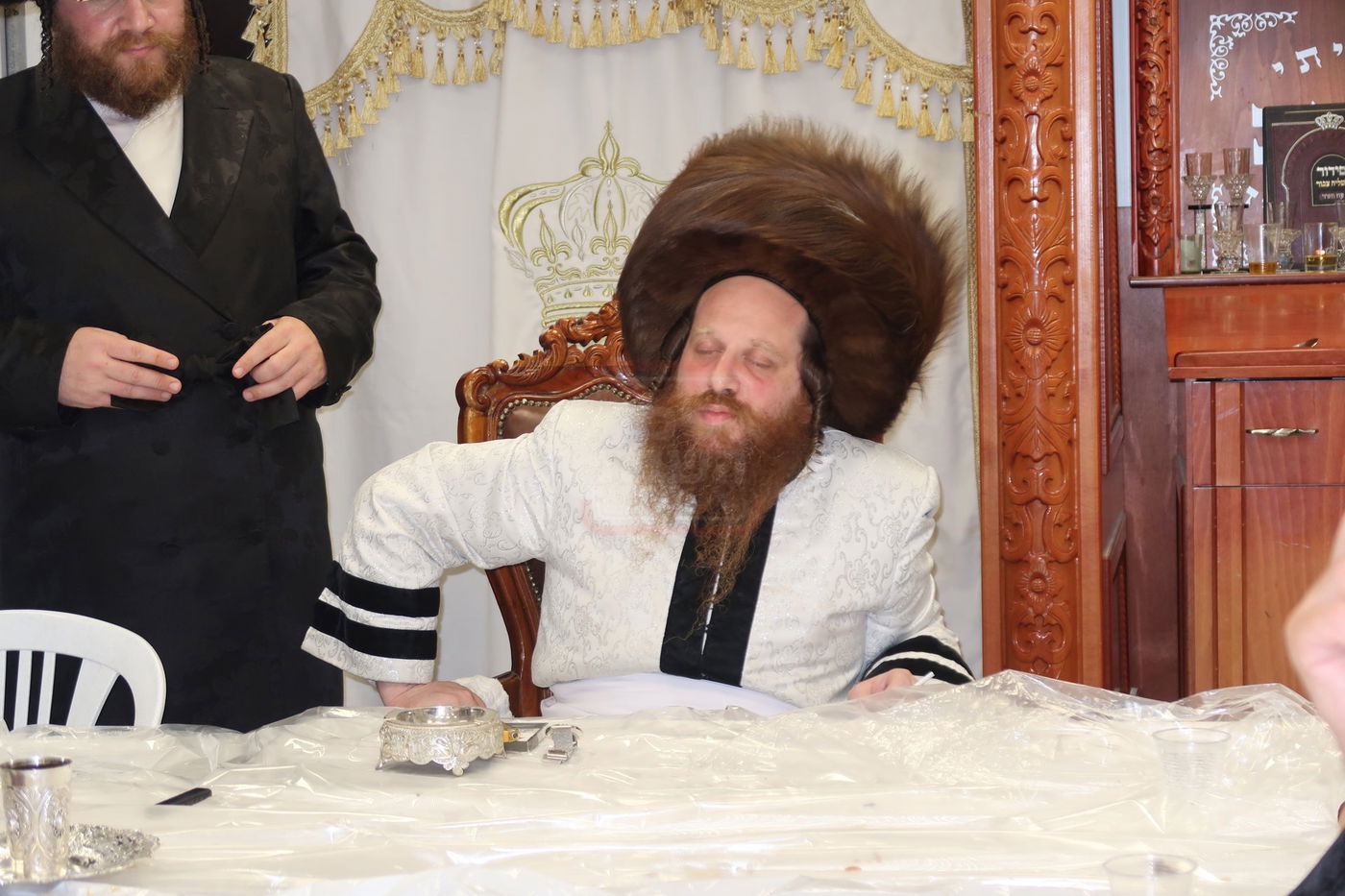 חנוכת הבית והתחלת כתיבת ס"ת בחצה"ק מיאלען