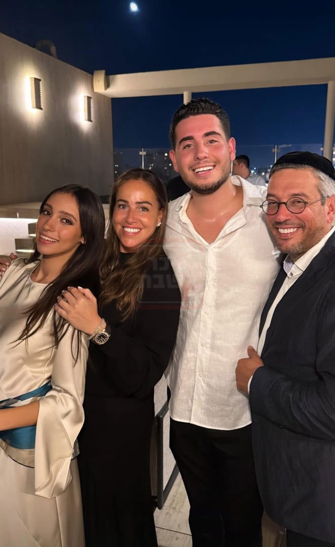 ה'לקסוס' נפרץ, מה נגנב? | 'זופניק בכיכר' עם כל התמונות, הנייעס והחשיפות של השבוע