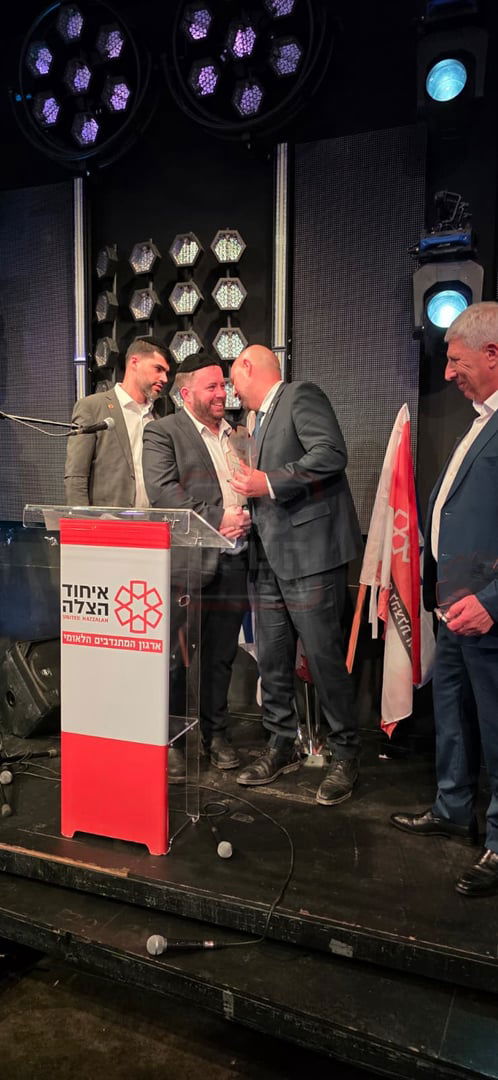 ה'לקסוס' נפרץ, מה נגנב? | 'זופניק בכיכר' עם כל התמונות, הנייעס והחשיפות של השבוע