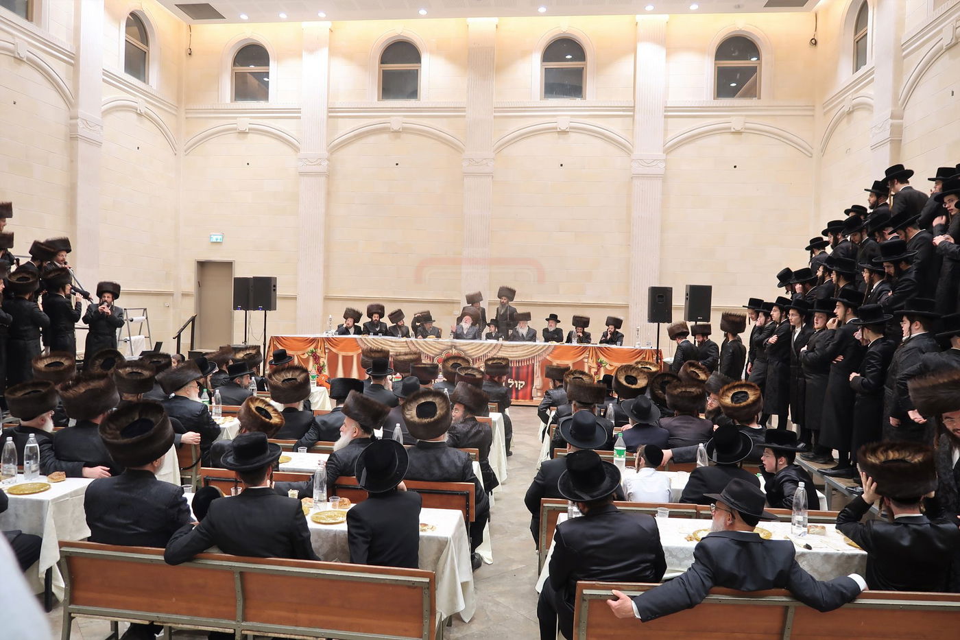 שמחת בר המצוה לנכד האדמו"ר מפרמישלאן ואב"ד אלדשטאט 