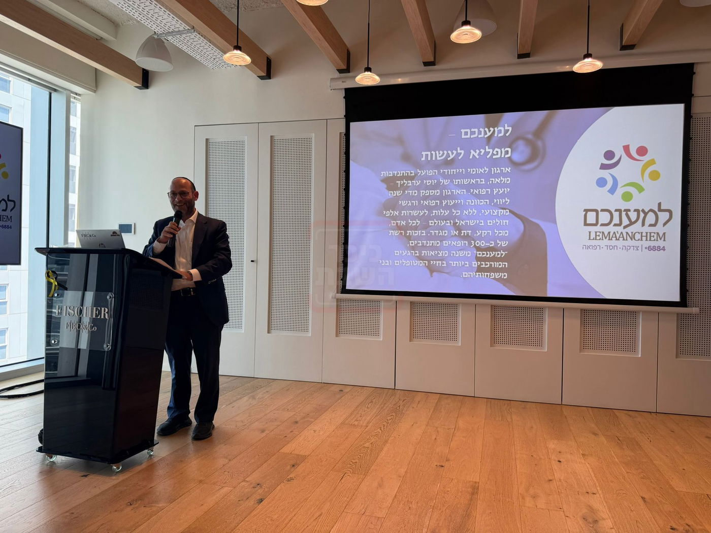 ה'לקסוס' נפרץ, מה נגנב? | 'זופניק בכיכר' עם כל התמונות, הנייעס והחשיפות של השבוע