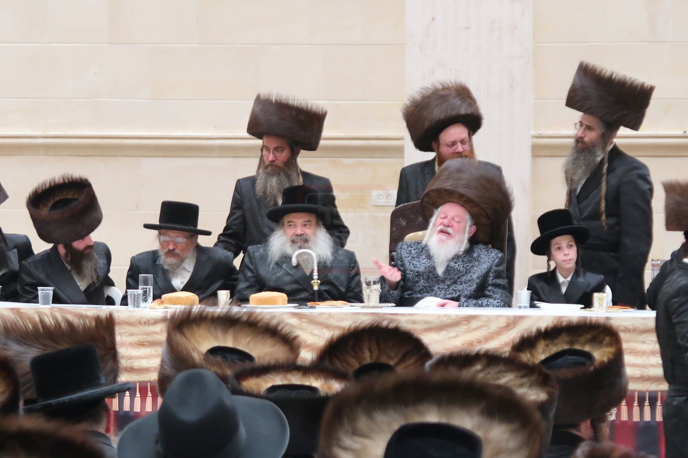 שמחת בר המצוה לנכד האדמו"ר מפרמישלאן ואב"ד אלדשטאט 