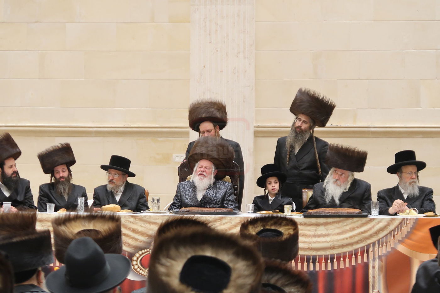 שמחת בר המצוה לנכד האדמו"ר מפרמישלאן ואב"ד אלדשטאט 