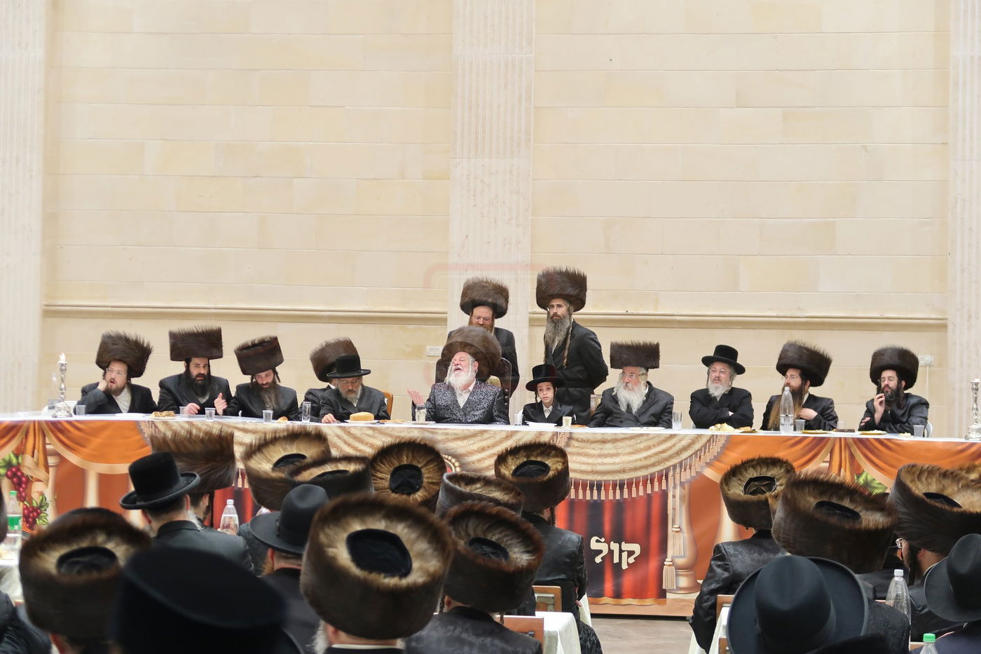 שמחת בר המצוה לנכד האדמו"ר מפרמישלאן ואב"ד אלדשטאט 