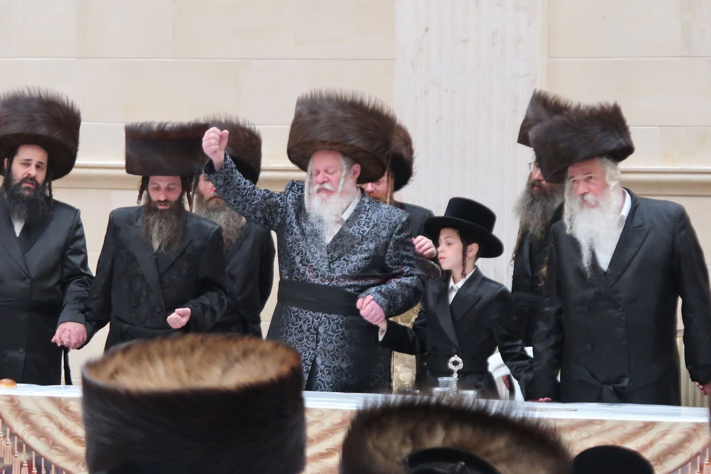 שמחת בר המצוה לנכד האדמו"ר מפרמישלאן ואב"ד אלדשטאט 