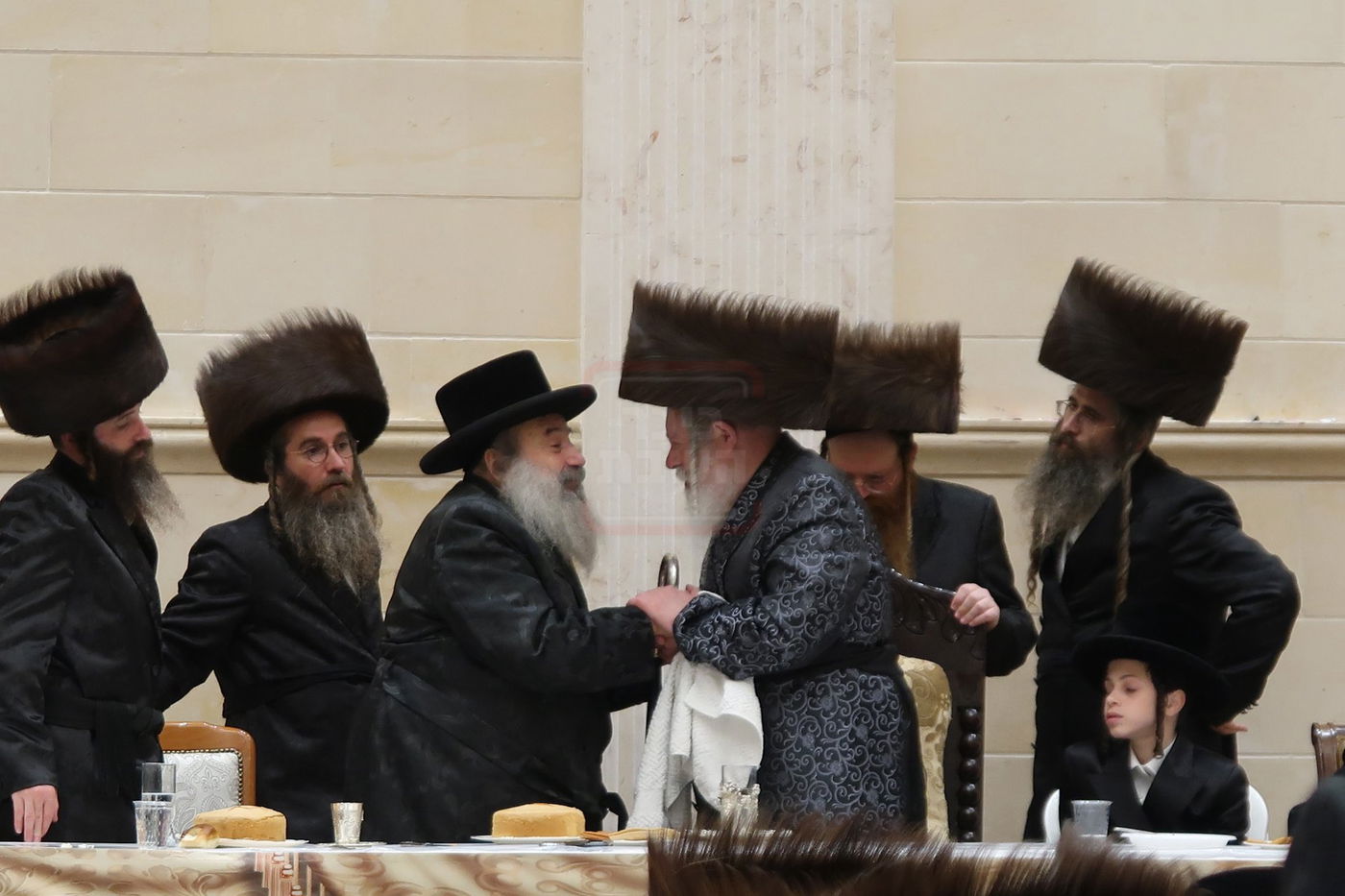 שמחת בר המצוה לנכד האדמו"ר מפרמישלאן ואב"ד אלדשטאט 