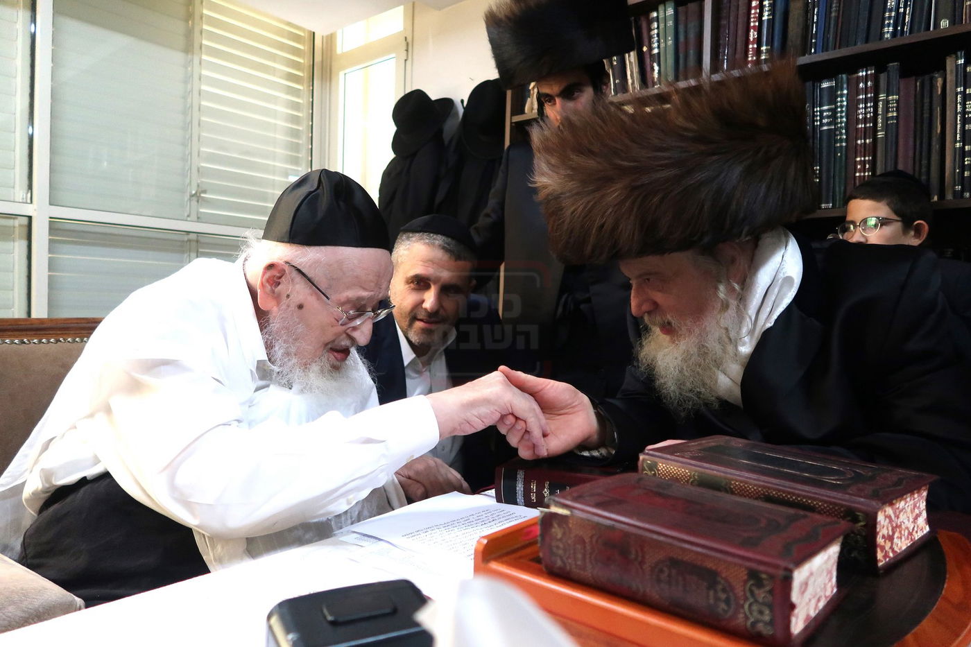 האדמו"ר ממבקשי אמונה שבת בבני ברק