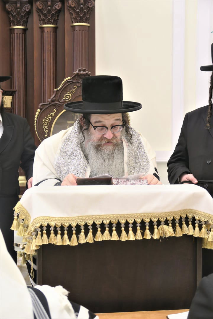 האדמו"ר מנדבורנה אלעד בהתרת נדרים