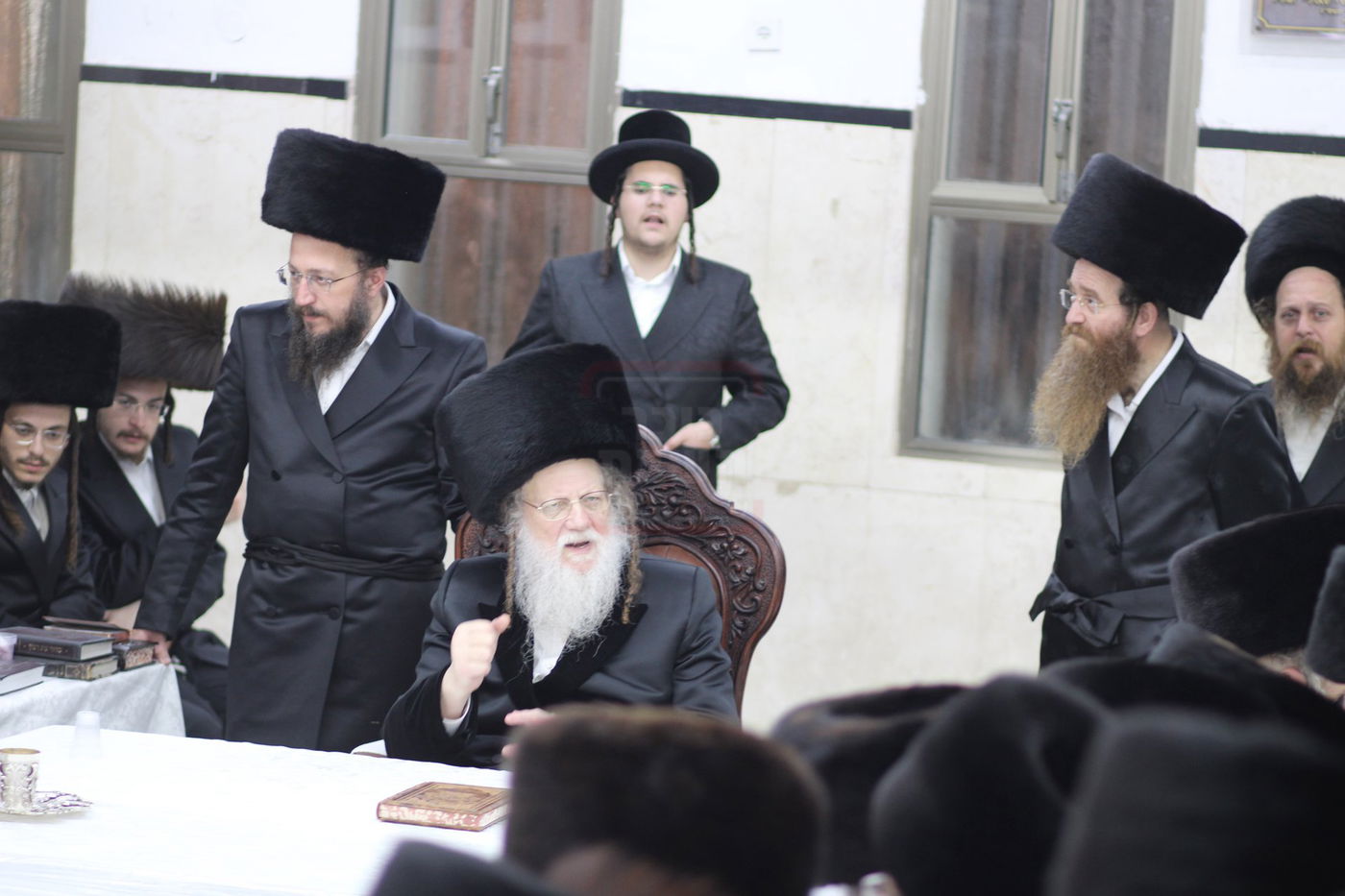 נעילת החג ראש השנה בחצה"ק מודז'יץ