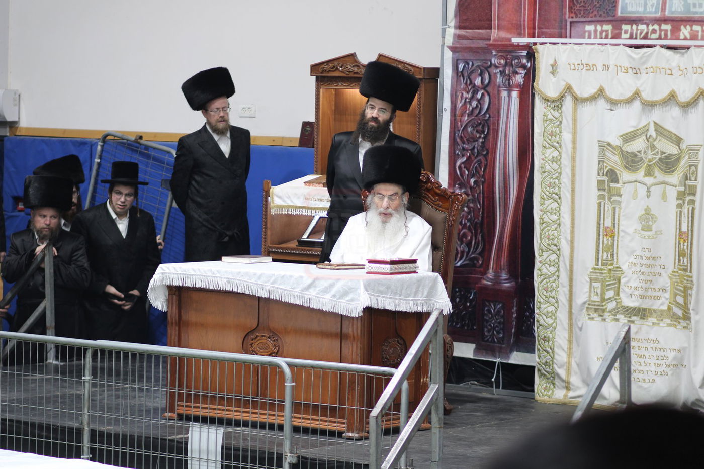 נעילת החג בחצה"ק אלכסנדר