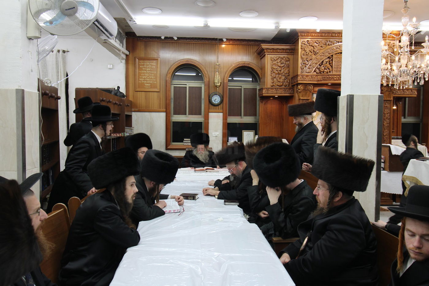 נעילת החג בחצה"ק קוזמיר