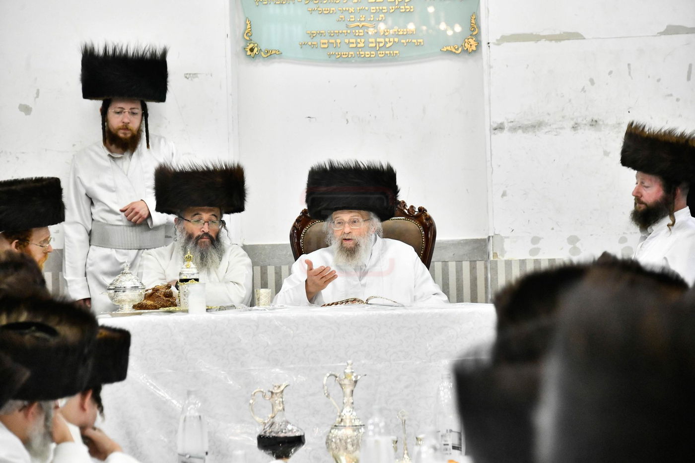 נעילת החג בחצה"ק פינסק קרלין