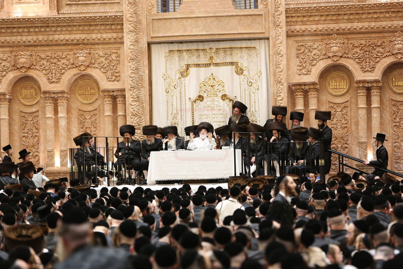 נעילת החג ר"ה בחצה"ק ויז'ניץ