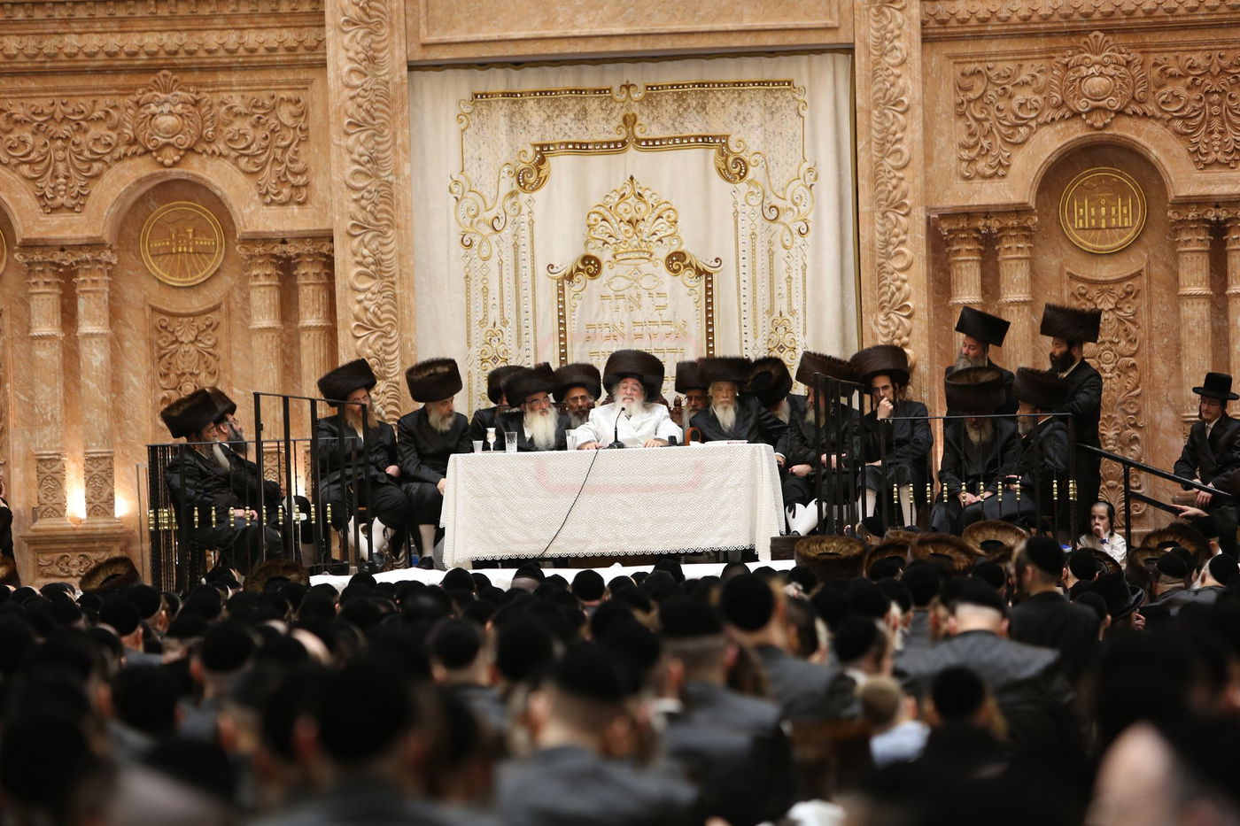 נעילת החג ר"ה בחצה"ק ויז'ניץ