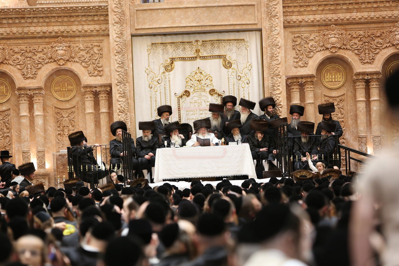 נעילת החג ר"ה בחצה"ק ויז'ניץ