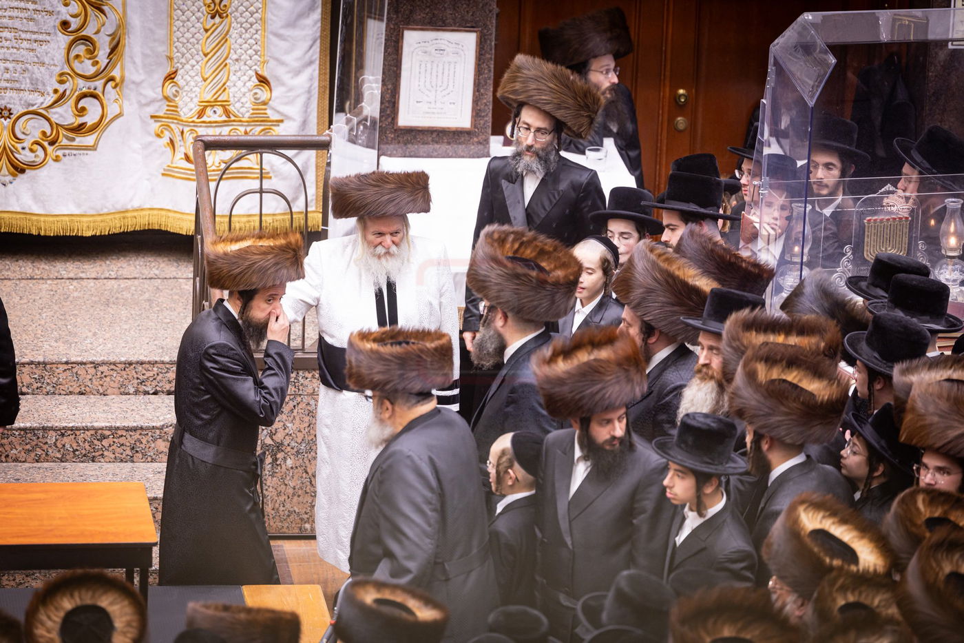 מוצאי ראש השנה בחצה"ק באבוב