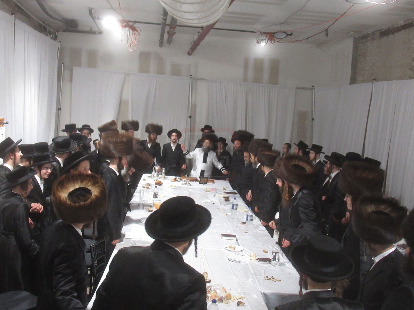 נעילת החג ראש השנה בחצה"ק קרעטשניף סיגעט ווילאמסבורג