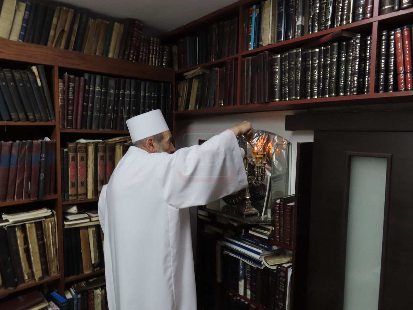 ערב ומוצאי יום כיפור אצל הגאון רבי ניסים בן שמעון