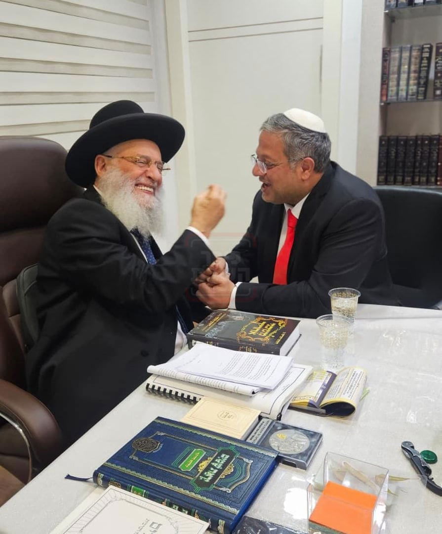 הסנדק המיליארדר | 'זופניק בכיכר' עם כל התמונות, הנייעס והחשיפות של השבוע