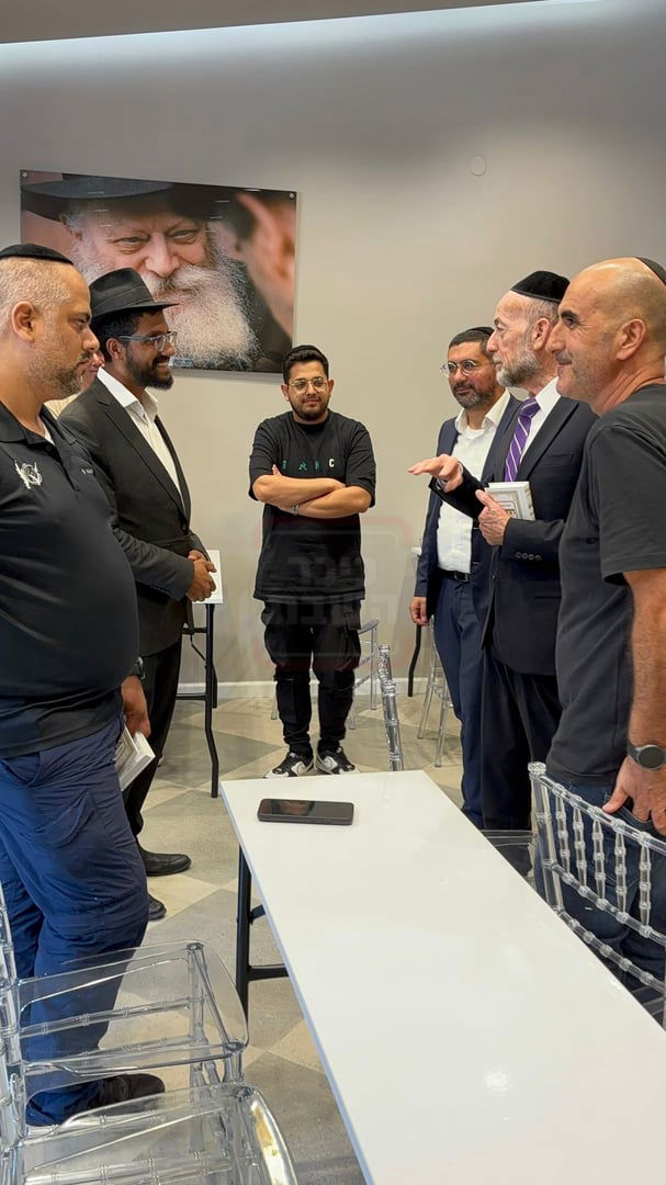 הסנדק המיליארדר | 'זופניק בכיכר' עם כל התמונות, הנייעס והחשיפות של השבוע