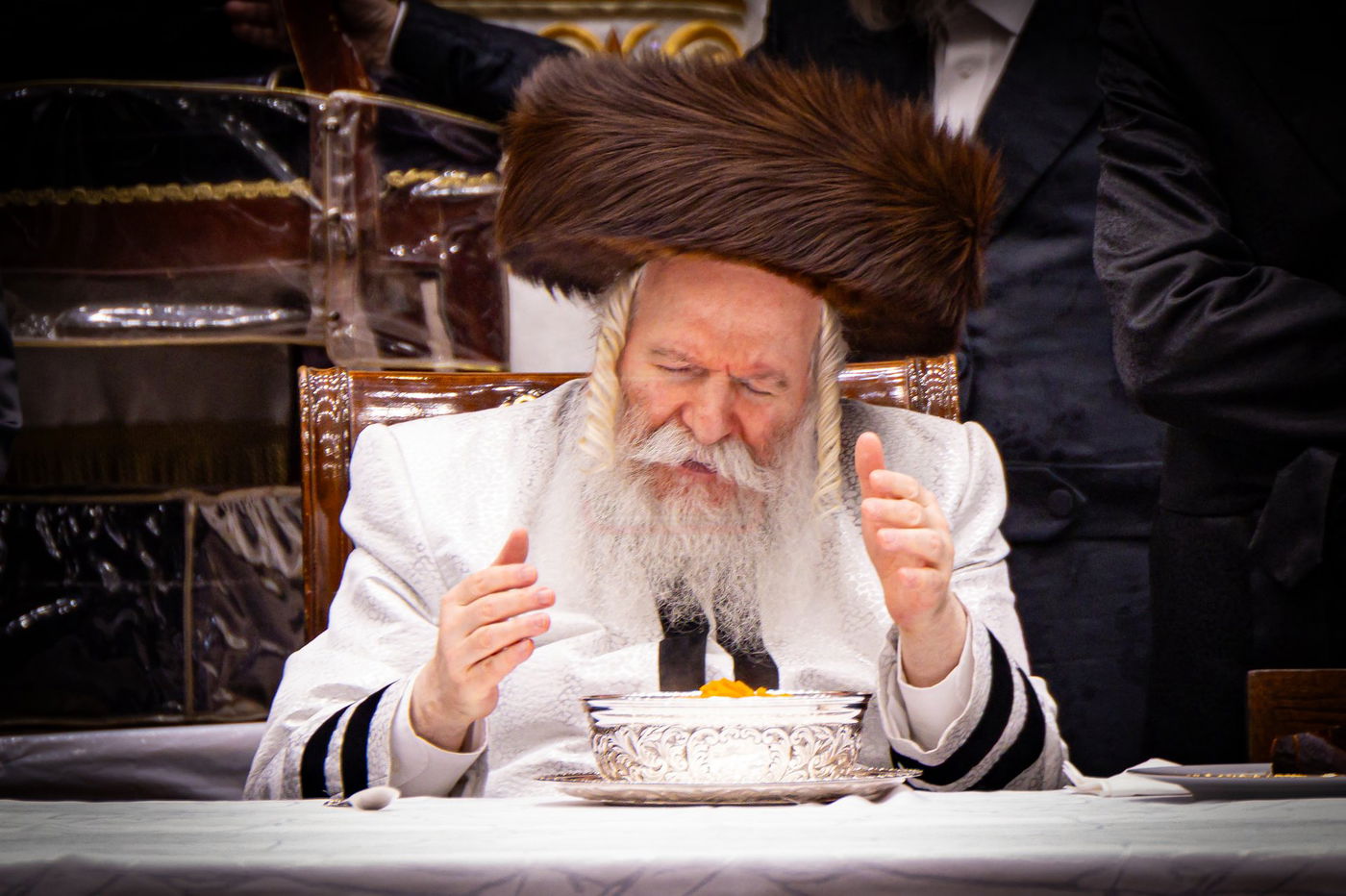 ערב ומוצאי יום כיפור בחצה"ק באבוב