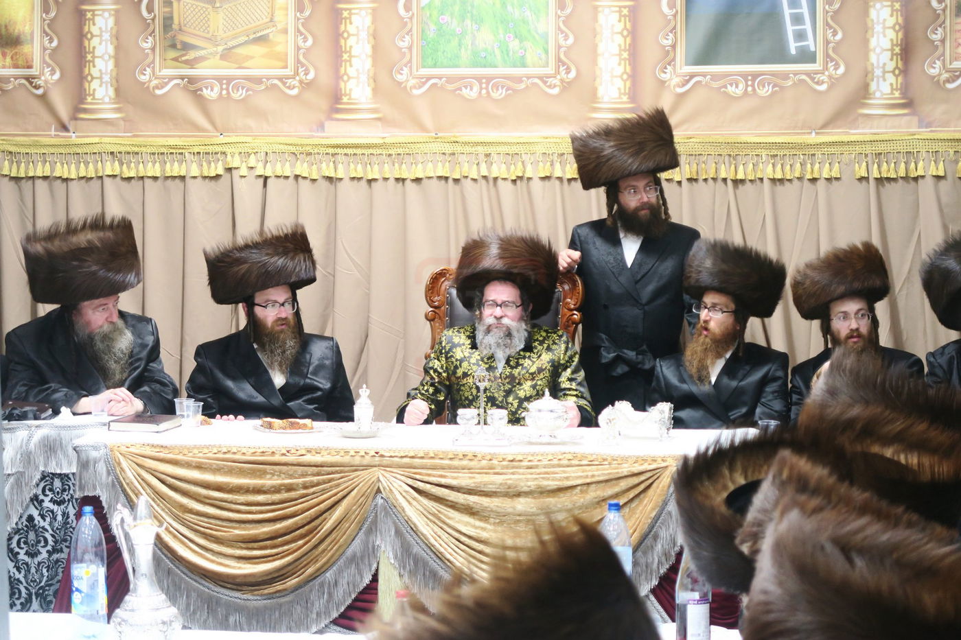 שמחת בית השואבה בחצה"ק סקולען ירושלים