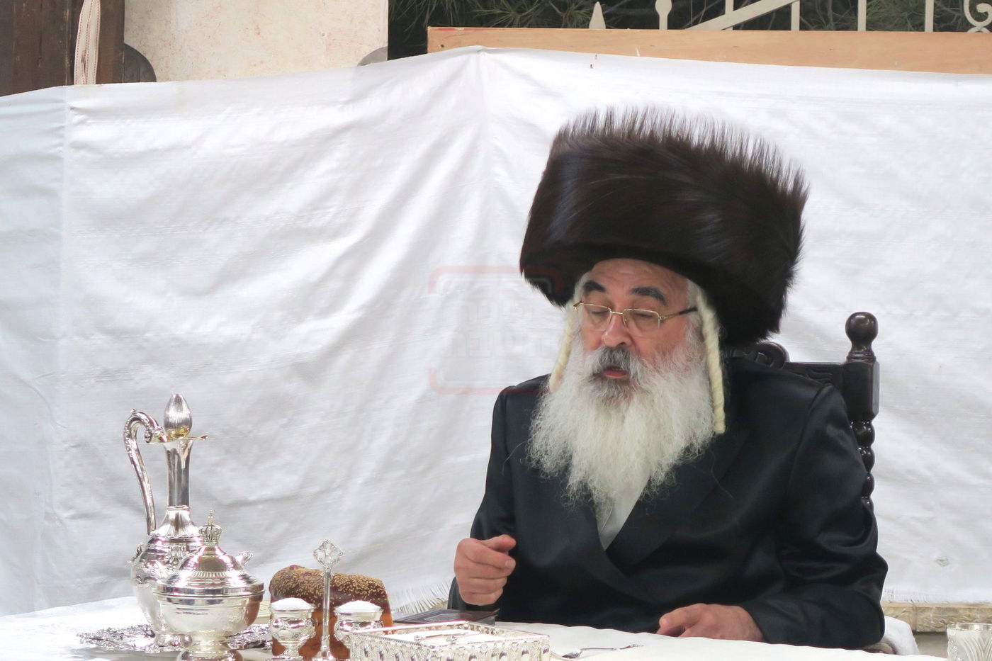 שמחת בית השואבה בחצה"ק דושינסקיא