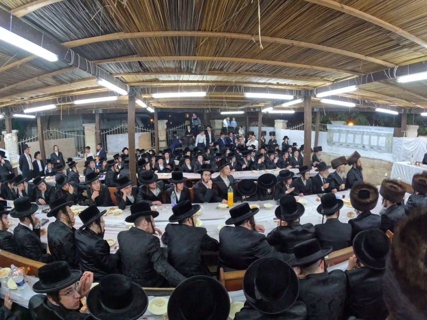 שמחת בית השואבה בחצה"ק דושינסקיא