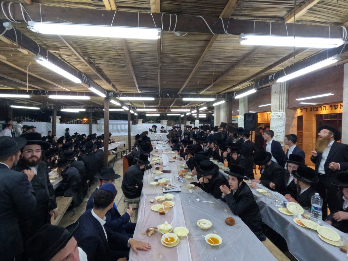 שמחת בית השואבה בחצה"ק דושינסקיא