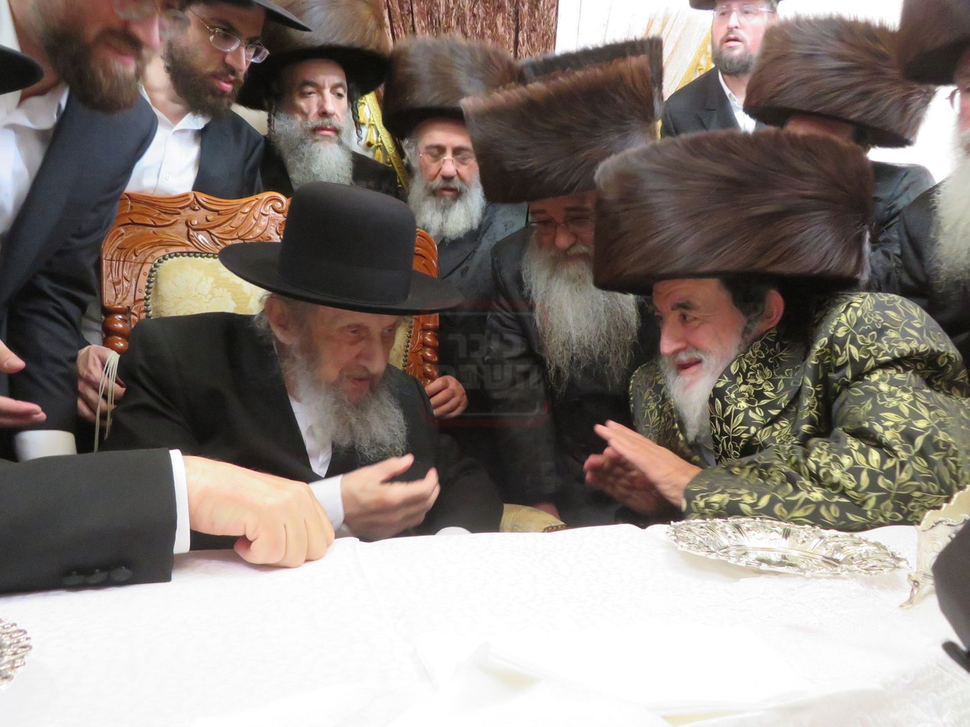 הגר"ד לנדו בביקור אצל האדמו"ר מויז'ניץ