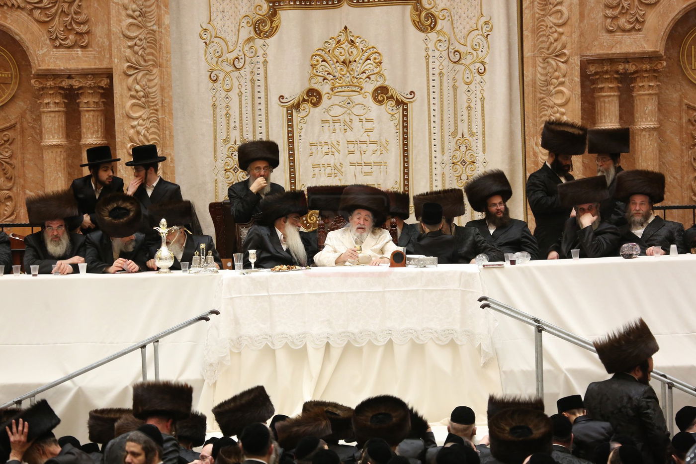 נעילת החג שמחת תורה בחצה"ק ויזנ'יץ