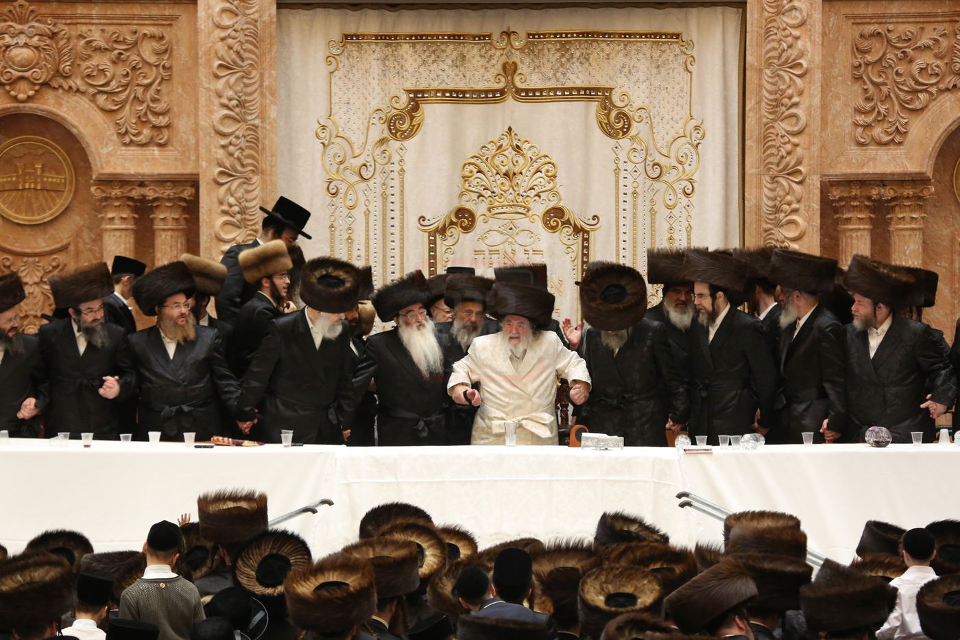 נעילת החג שמחת תורה בחצה"ק ויזנ'יץ