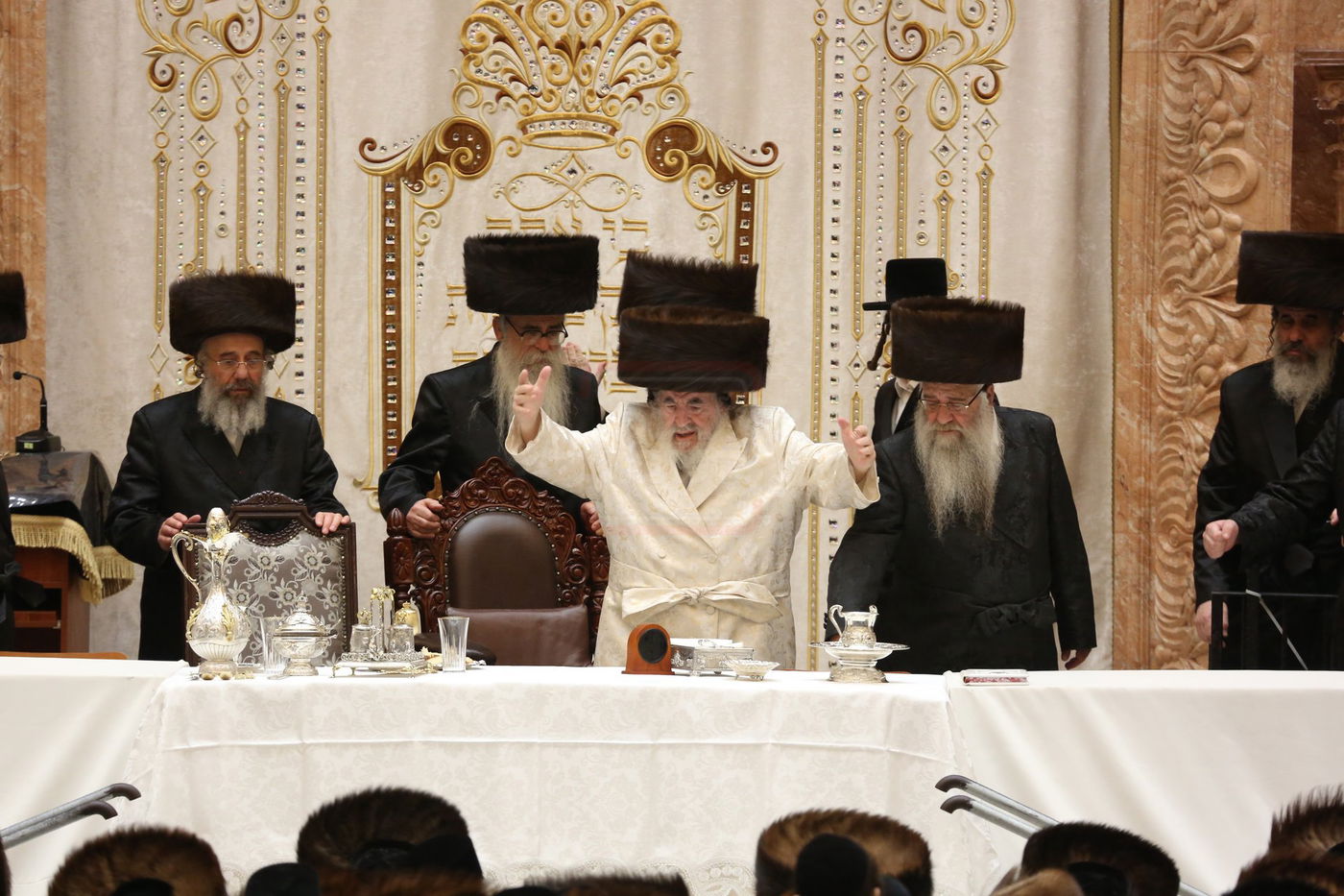 נעילת החג שמחת תורה בחצה"ק ויזנ'יץ