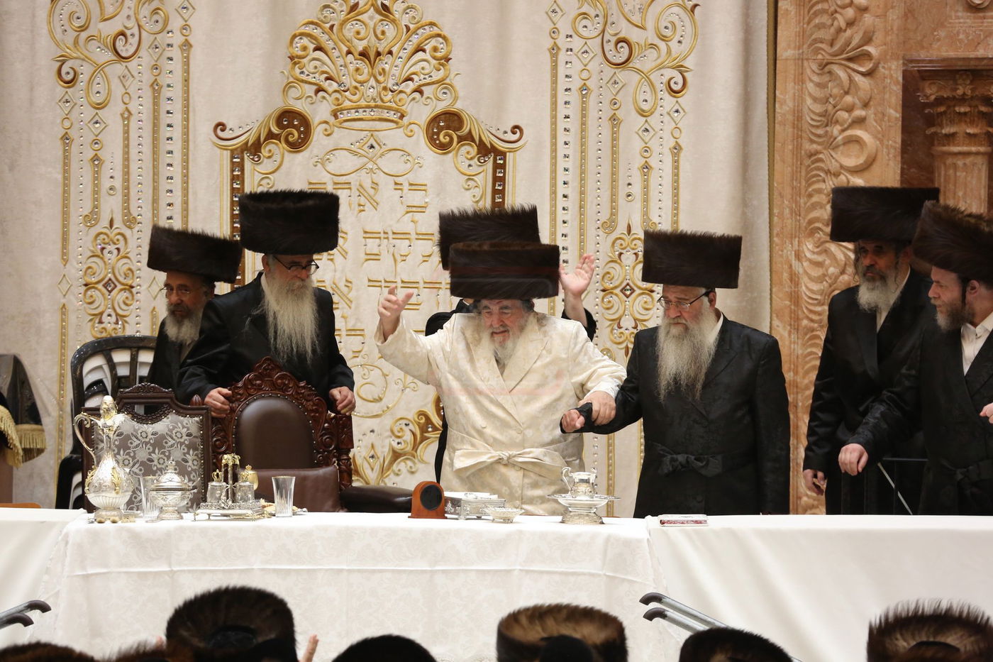 נעילת החג שמחת תורה בחצה"ק ויזנ'יץ