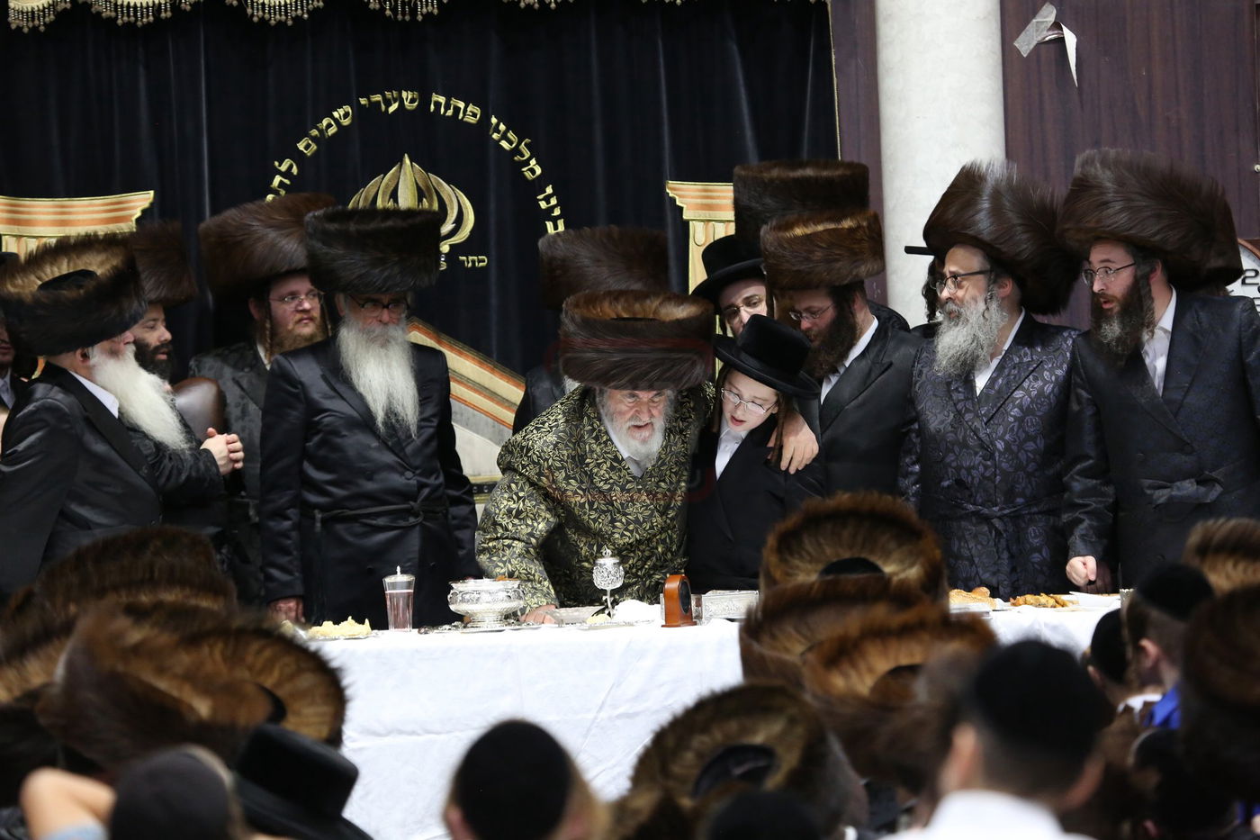 שמחת בר המצווה לנין האדמו"ר מויז'ניץ - חוה"מ סוכות 