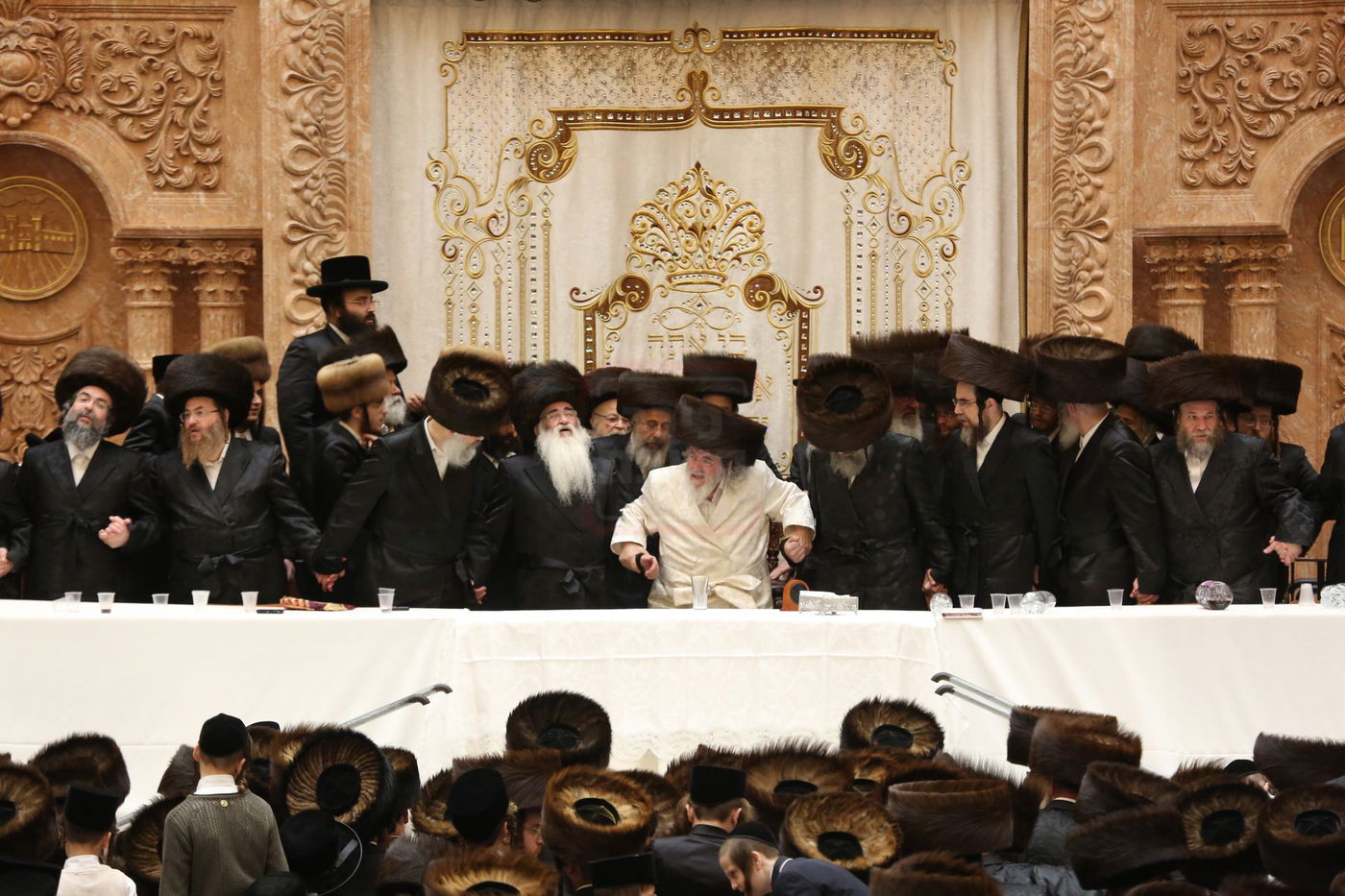 נעילת החג שמחת תורה בחצה"ק ויזנ'יץ