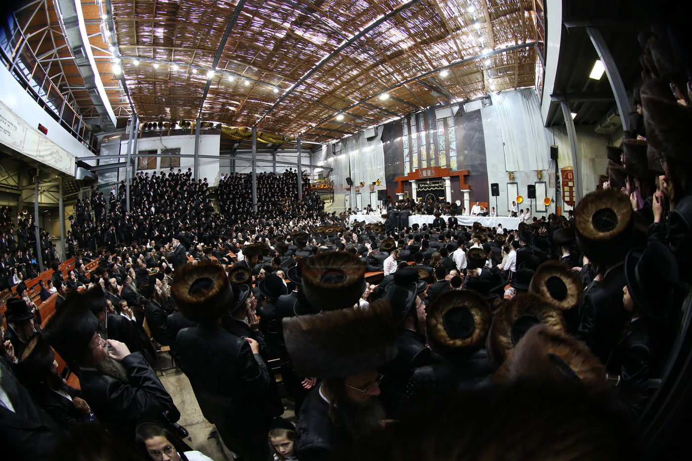 שמחת בר המצווה לנין האדמו"ר מויז'ניץ - חוה"מ סוכות 