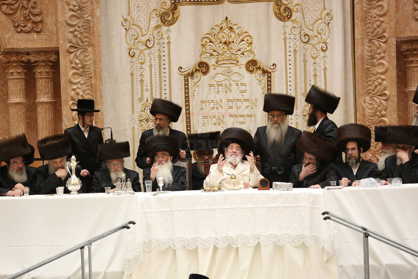 נעילת החג שמחת תורה בחצה"ק ויזנ'יץ