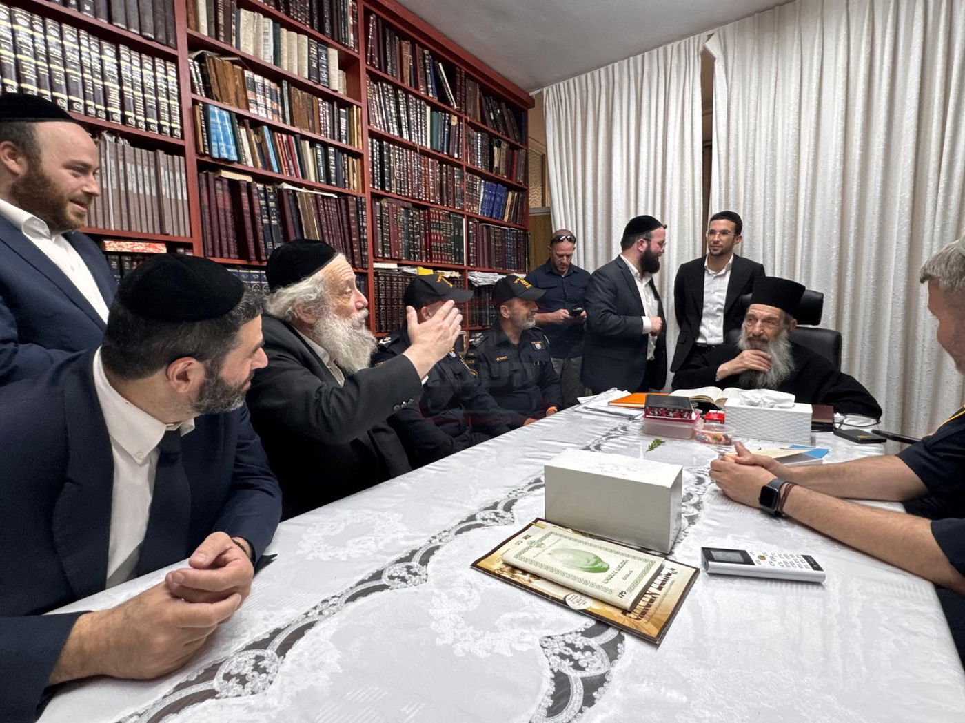 הטיסה החשאית לארה"ב | 'זופניק בכיכר' עם כל התמונות, הנייעס והחשיפות של השבוע