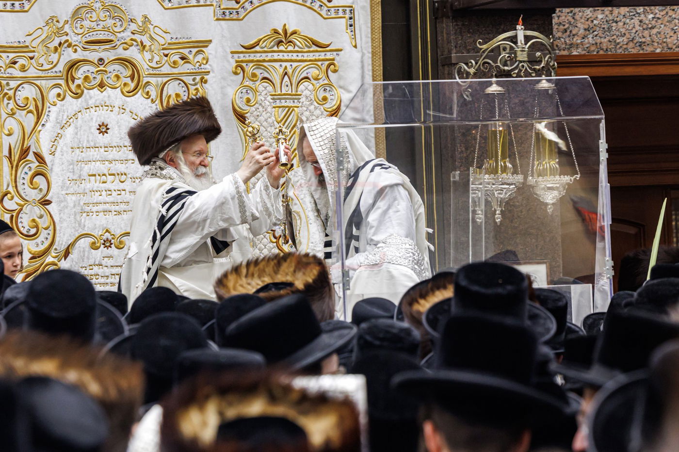 הושענא רבה בחצה"ק באבוב