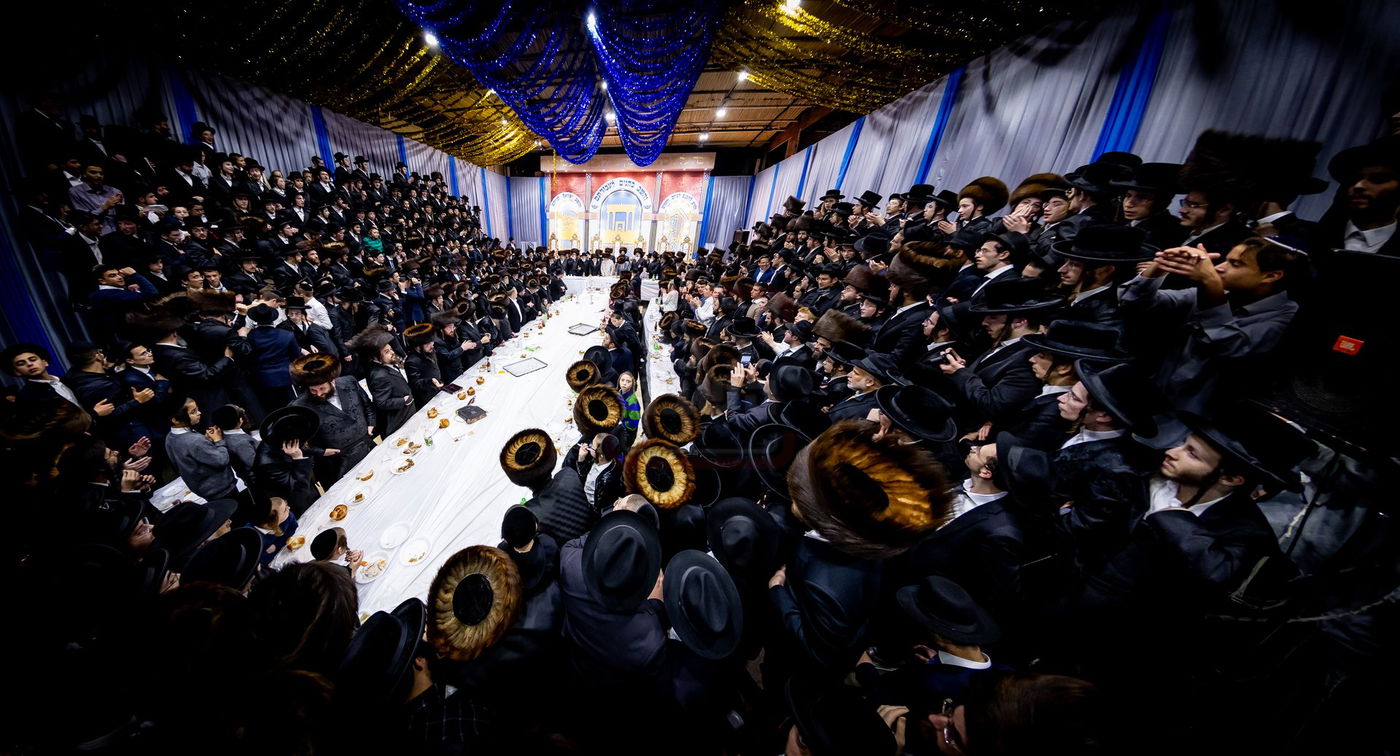 חג הסוכות בחצה"ק מונקאטש 