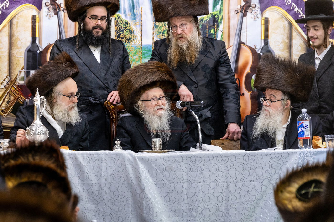 חג הסוכות בצל האדמו"ר מסערדאהעלי 