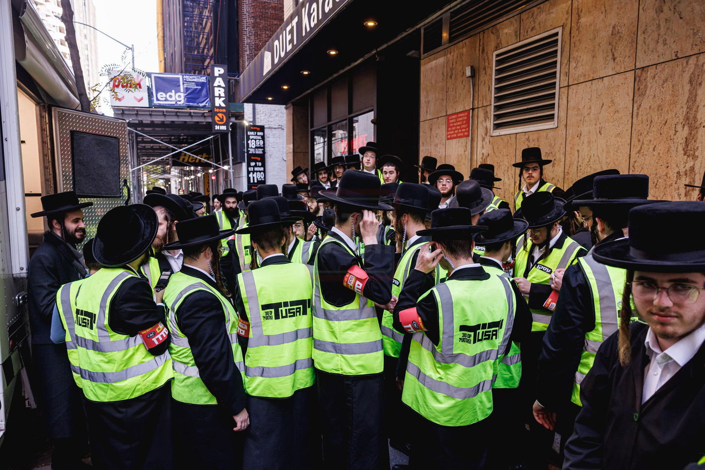 עצרת הרבבות נגד גזירת הגיוס במנהטן