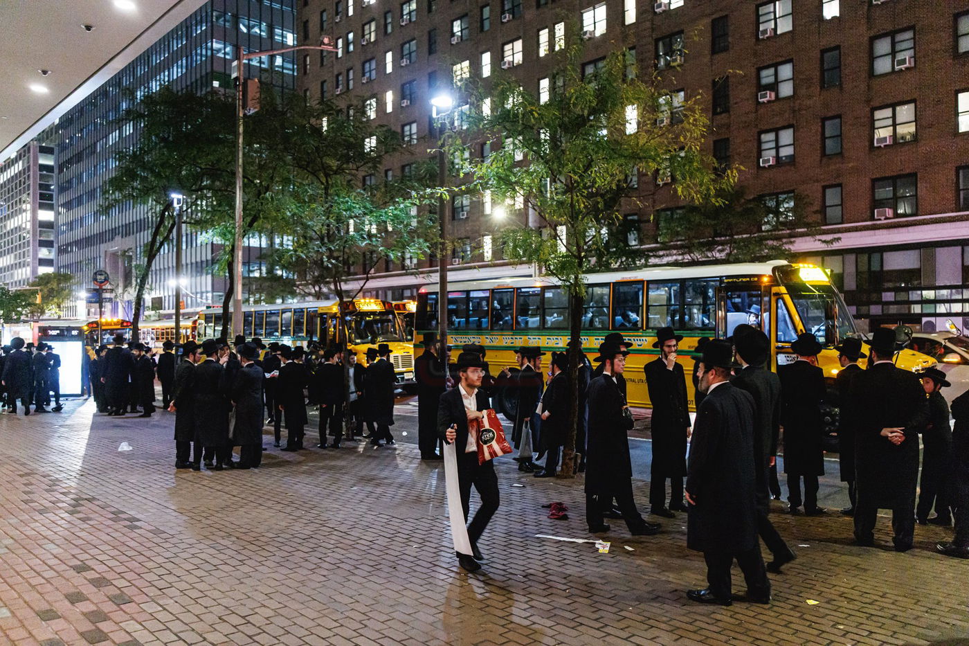 עצרת הרבבות נגד גזירת הגיוס במנהטן