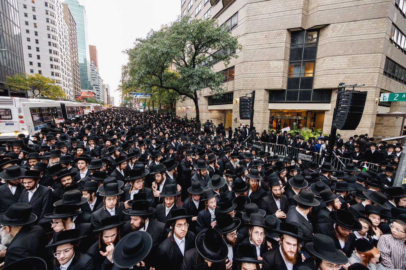עצרת הרבבות נגד גזירת הגיוס במנהטן