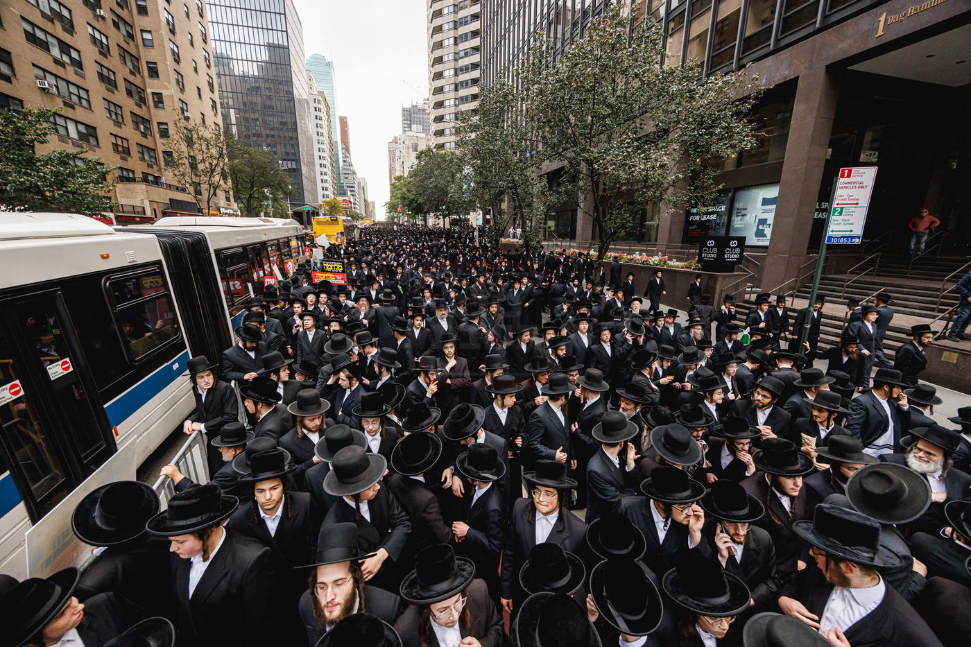 עצרת הרבבות נגד גזירת הגיוס במנהטן