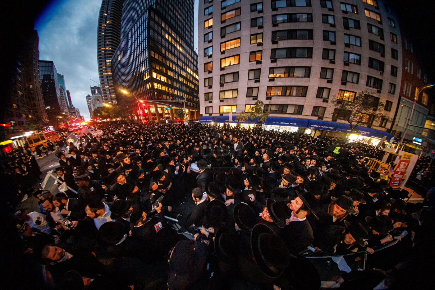 עצרת הרבבות נגד גזירת הגיוס במנהטן