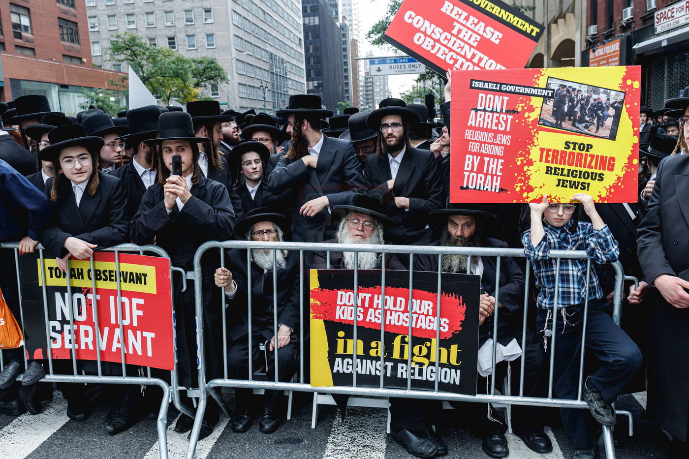 עצרת הרבבות נגד גזירת הגיוס במנהטן