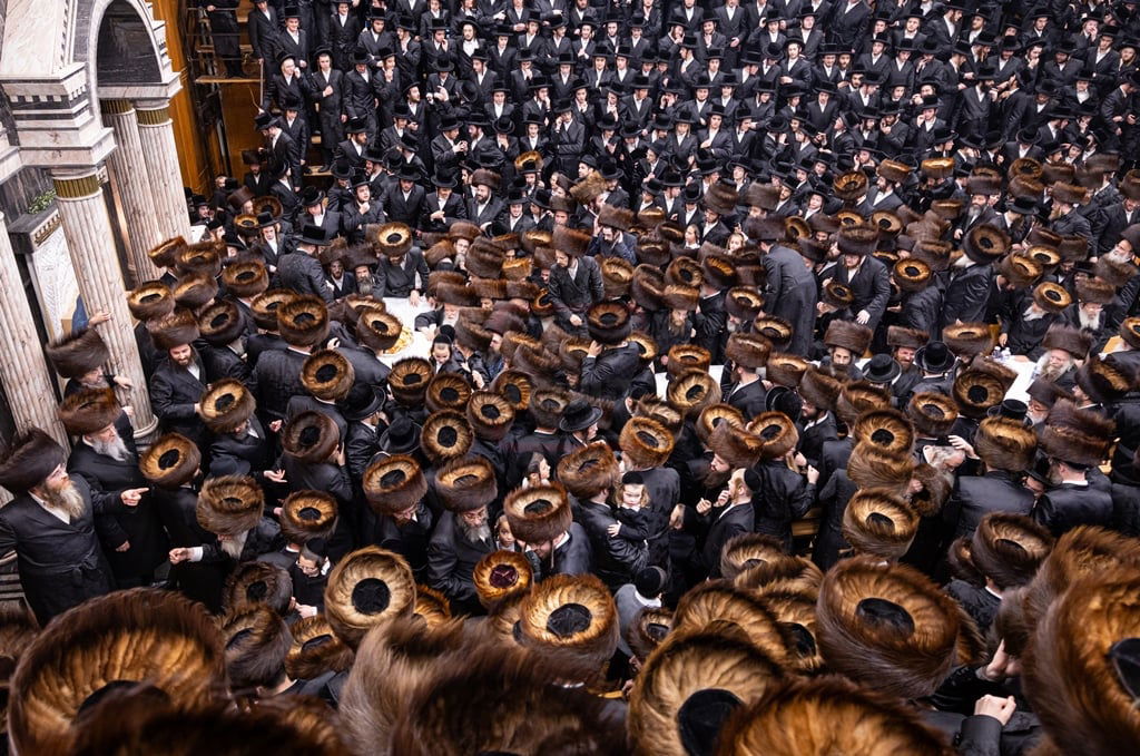 סוכות - הושענא רבה ומוצאי שמחת תורה בחצה"ק צאנז קלויזנבורג