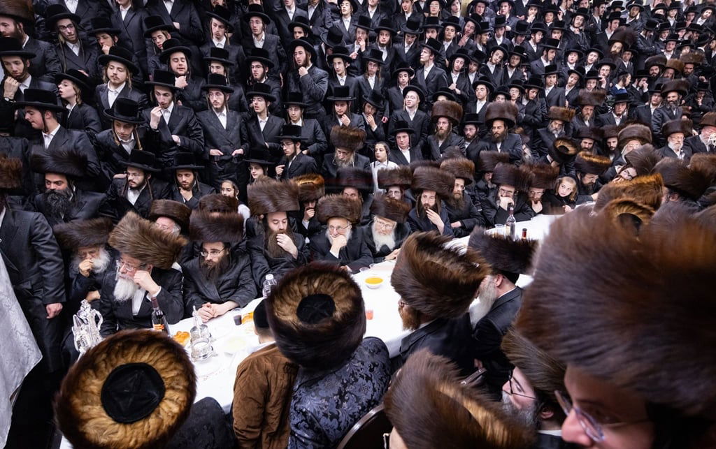 סוכות - הושענא רבה ומוצאי שמחת תורה בחצה"ק צאנז קלויזנבורג